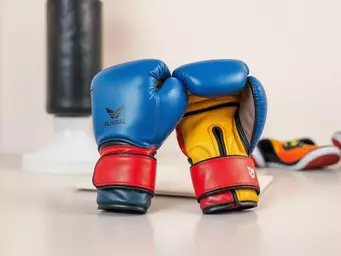 Tanie rękawice do kickboxingu